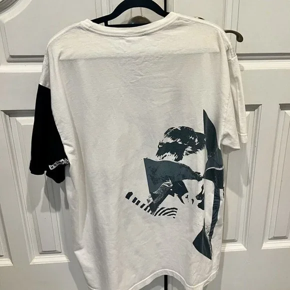 Volcom Men's Black White T-shirt XL Short Sleeve with One-Side black Sleeve - Picture 2 of 7
